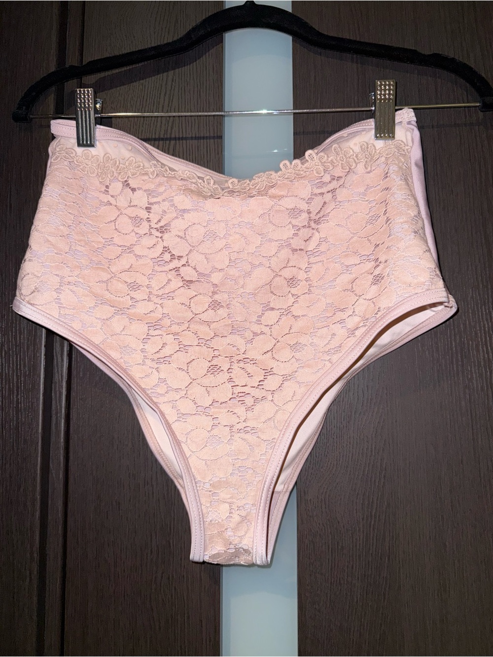 PEAK & BEAU Lace Floral Pink Bikini Bottoms Size US8